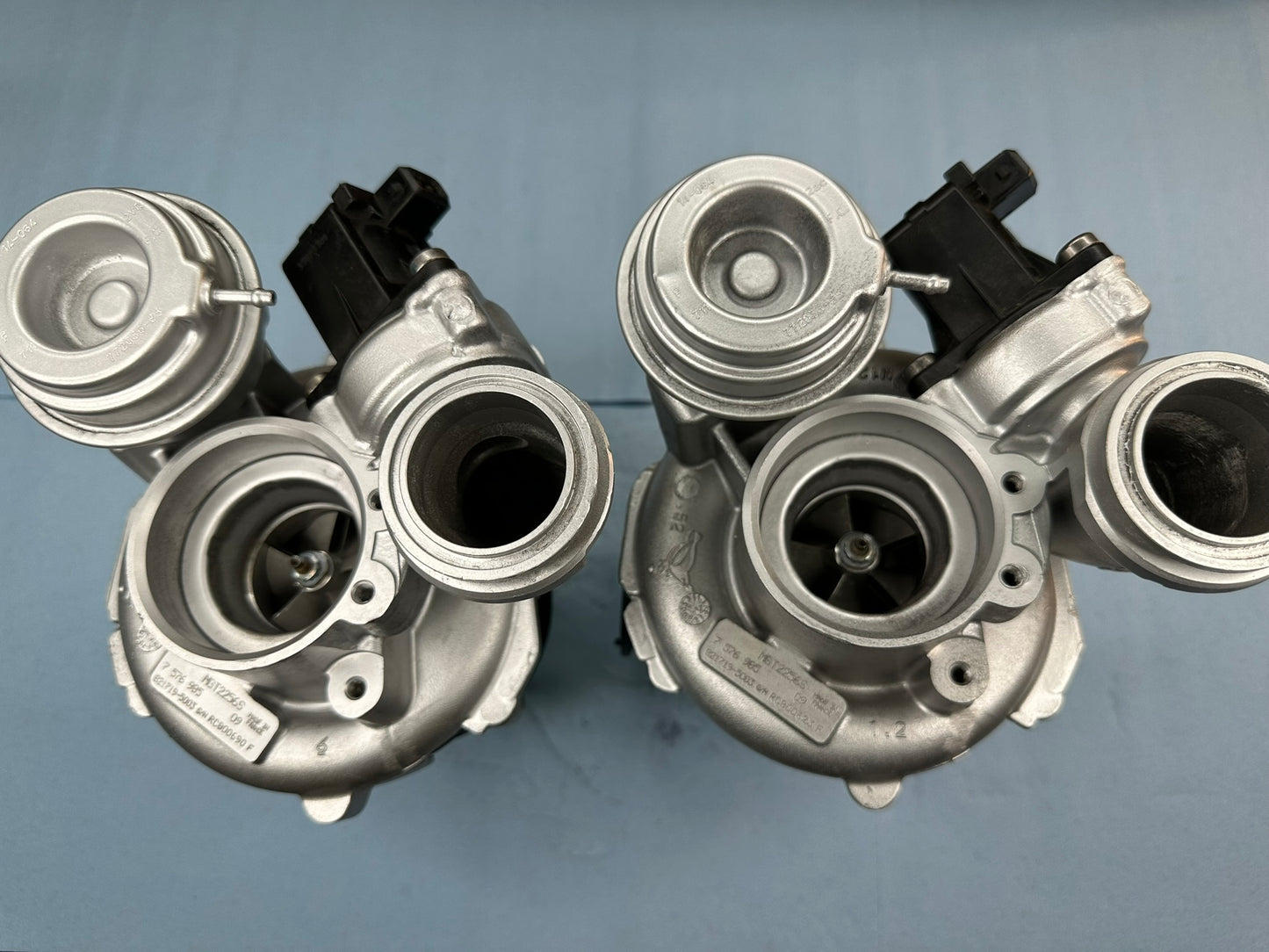 Remanufactured Turbos Turbochargers N63 (L+R Set) for BMW 550i 650i 750i X5 X6 4.4L 09-13 OEM